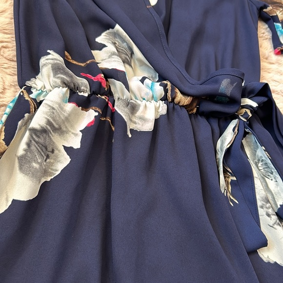 Size XS dress • Charlotte Russe - Picture 6 of 11